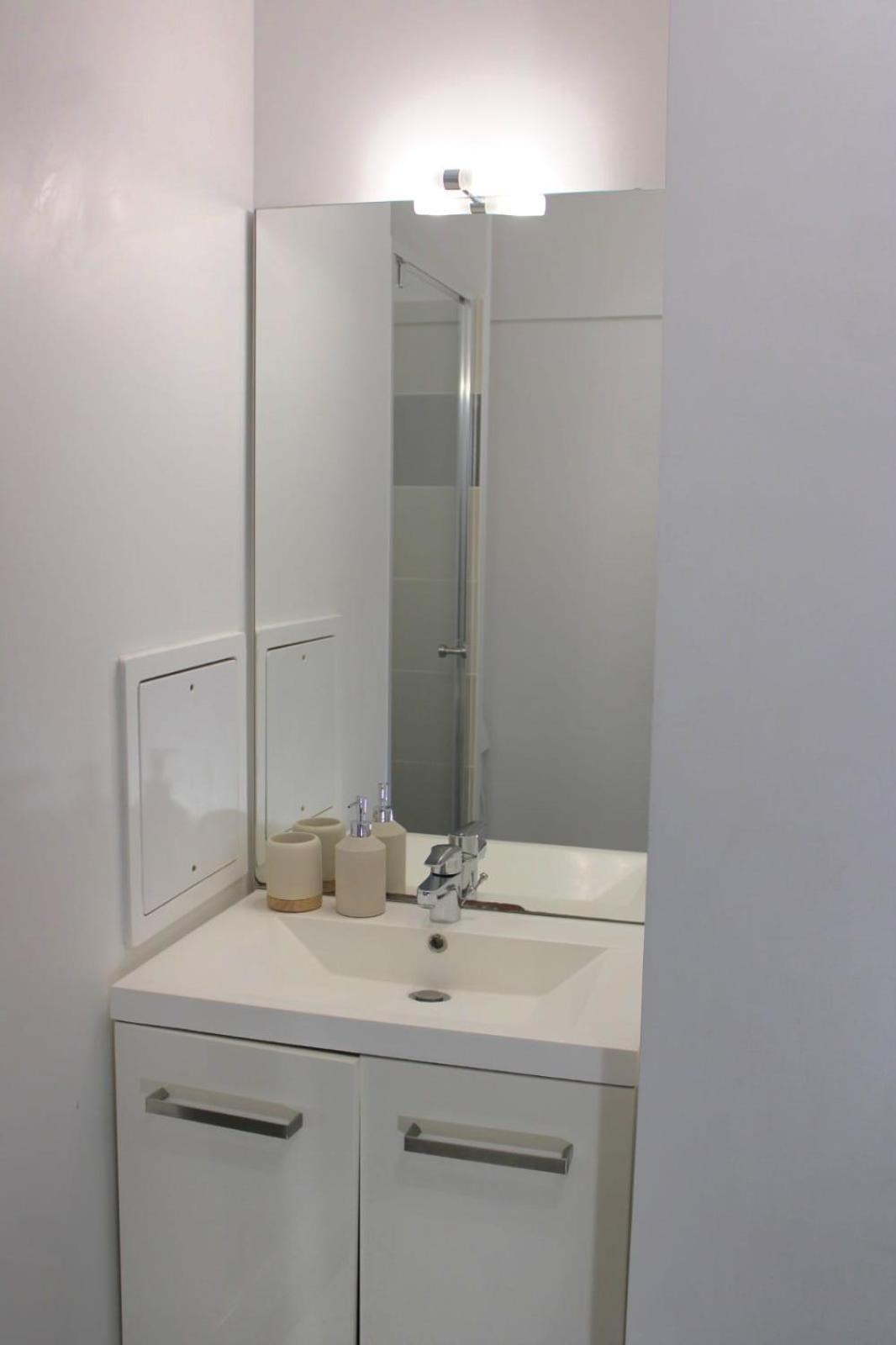 Appartement Elegant Et Lumineux Romainville Exteriör bild