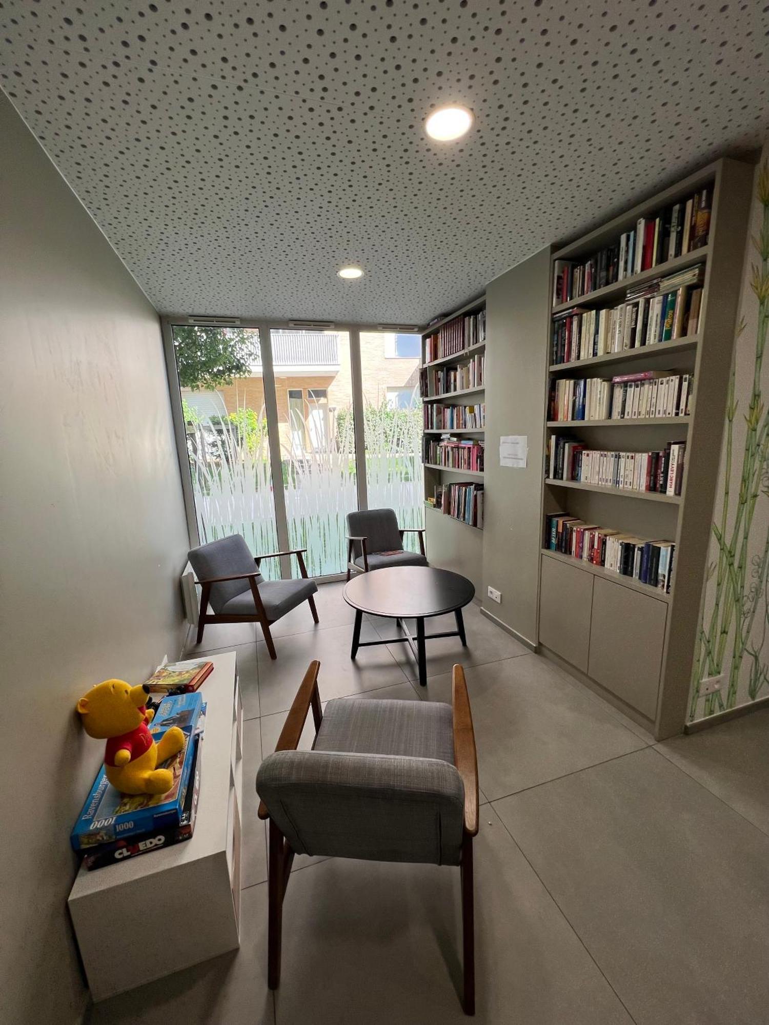 Appartement Elegant Et Lumineux Romainville Exteriör bild
